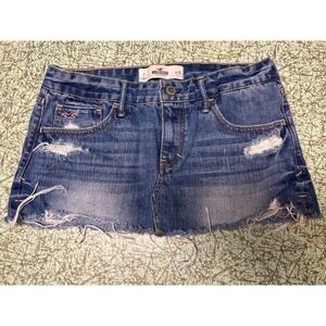 Hollister Distressed Denim Micro Mini Skirt Size 7 Medium Rinse Ram Hem